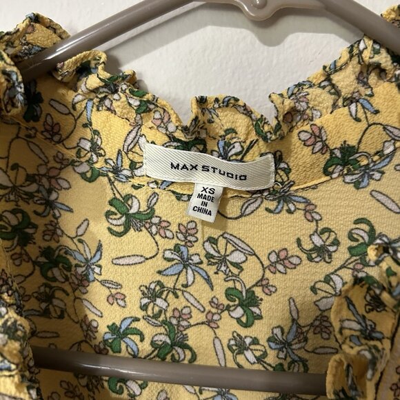 Max Studio Tiered Maxi Ruffle Dress sz xs Floral Smocked Soft Feminine Country - Picture 6 of 9